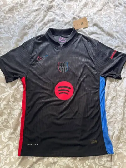 Barcelona away jersey 24/25