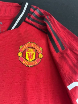 Manchester United Jersey 25-26