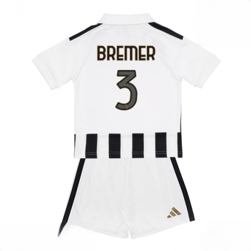 Buy Juventus Gleison Bremer #3 Cheap Home Stadium Kit for Kids 2026-27 Jersey Shorts Set For Sale Juventus Gleison Bremer #3 Cheap Home Stadium Kit for Kids 2026-27 Jersey Shorts Set
