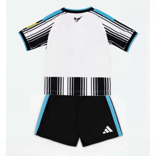 Buy Newcastle United Cheap Home Stadium Kit for Kids 2026-27 football kit set 2 For Sale Newcastle United Cheap Home Stadium Kit for Kids 2026-27 football kit set 2